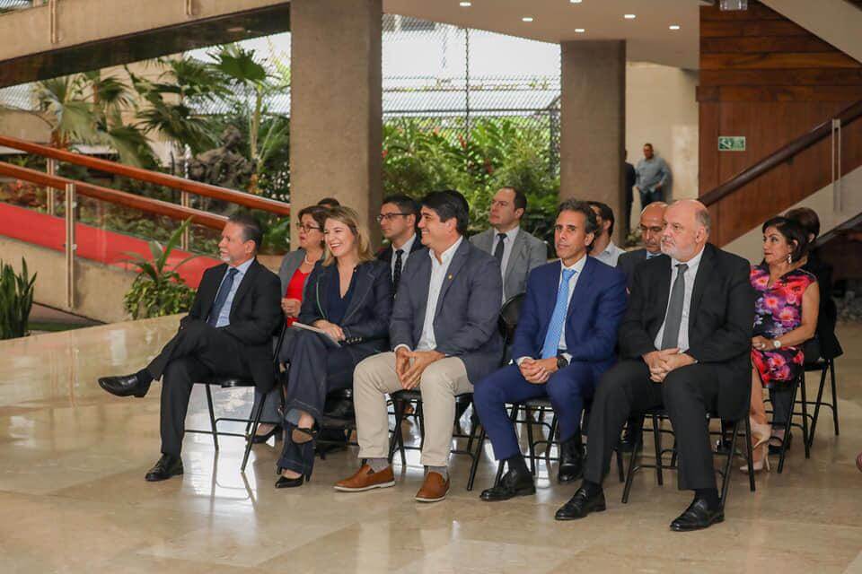 Arq. Tomás Martínez estuve presente en la actividad representando al INVU..